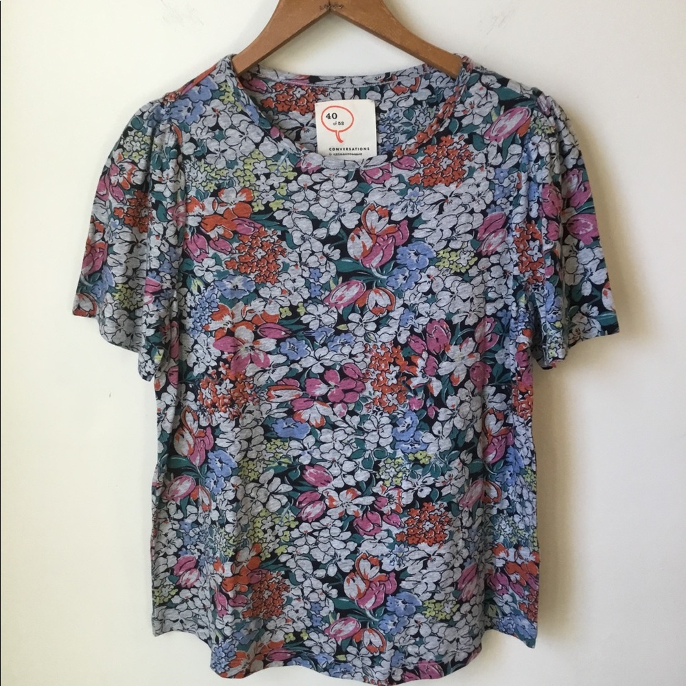 Anthro 40 of 52 Conversations Floral T-shirt - Picture 7 of 7
